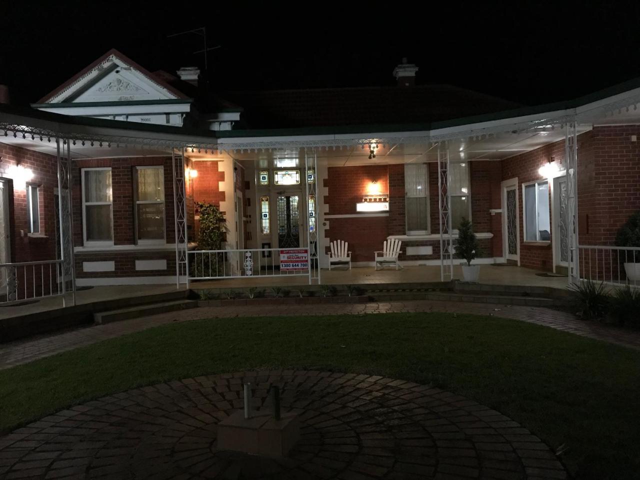 Billabong Wangaratta Motel Екстериор снимка