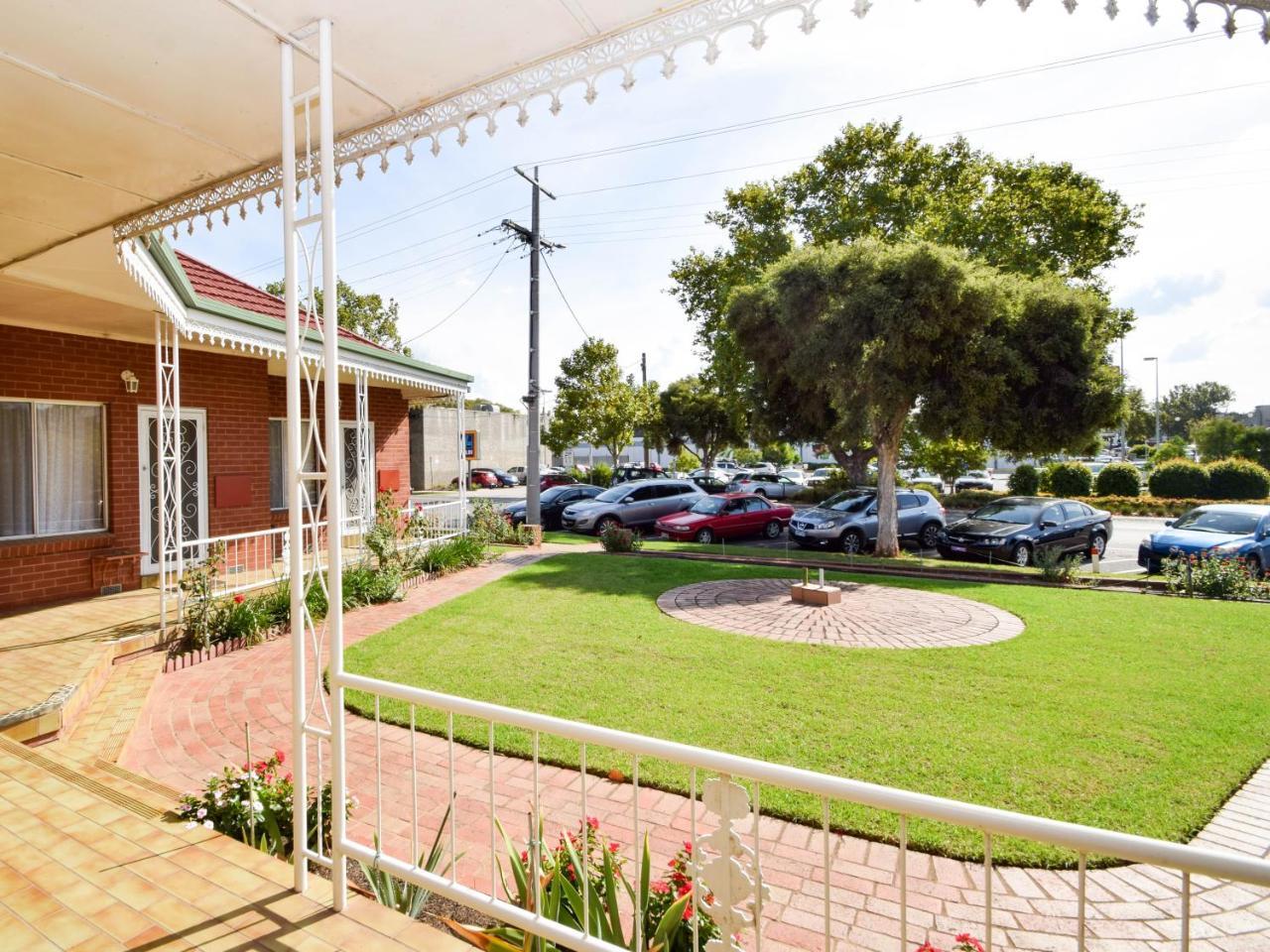 Billabong Wangaratta Motel Екстериор снимка